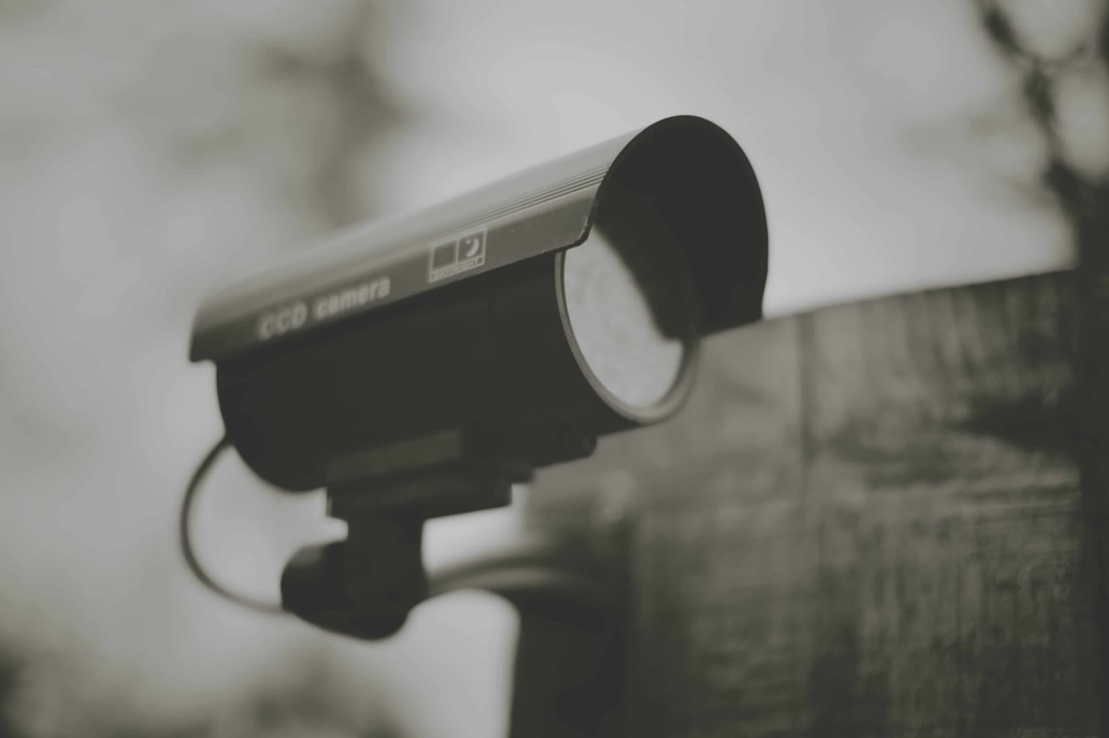 Câmara de videovigilância exterior